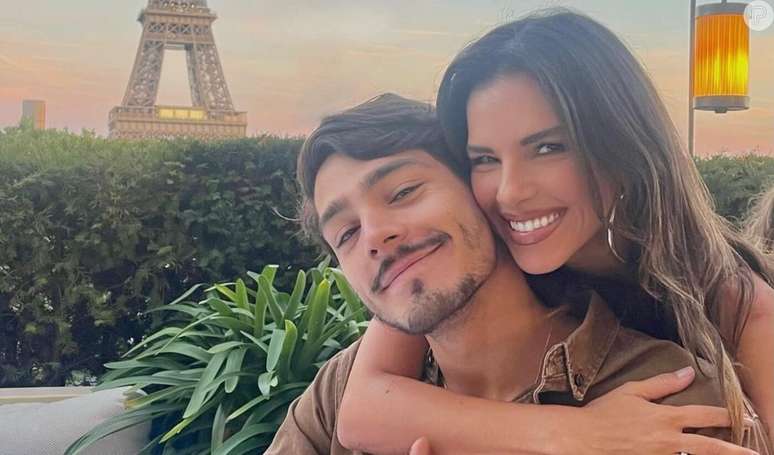 Mariana Rios se pronuncia sobre acusações de ter ficado com ex de melhor amiga.