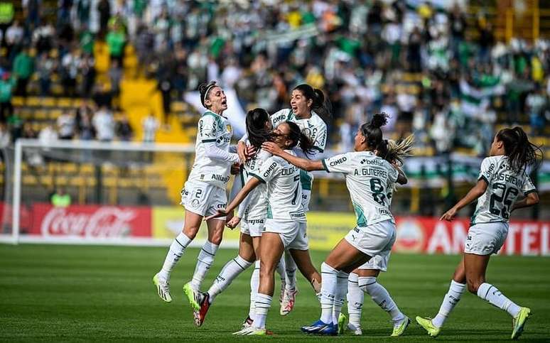 Palmeiras x Olimpia: onde assistir ao vivo e horário do jogo pelas