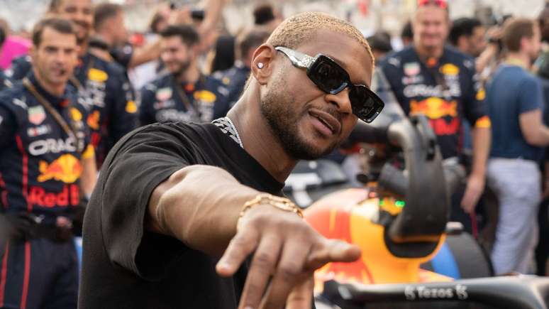 Usher: conheça os sucessos do cantor confirmado no Super Bowl -