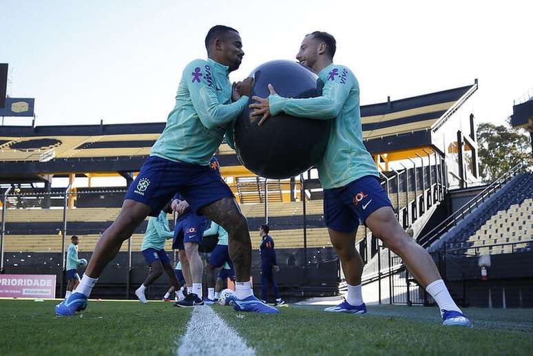 Diniz outlines the team without Arana and Richarlison with an eye on Uruguay