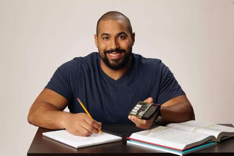 John Urschel: da NFL para o MIT