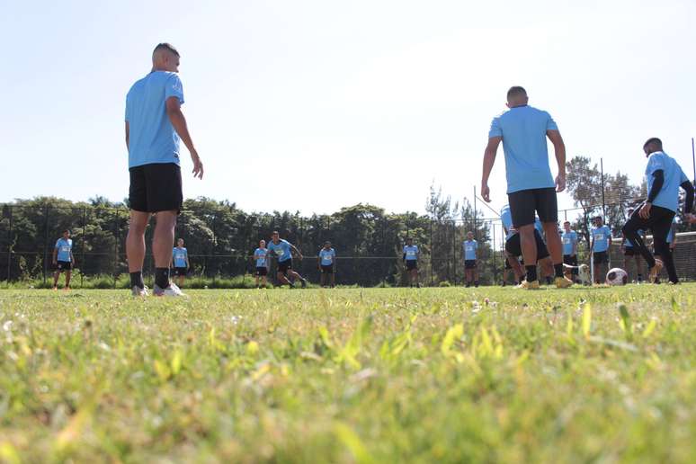 Ponte Preta em treino —