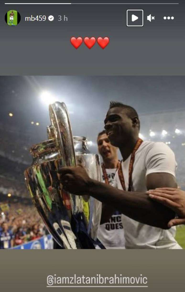 Balotelli provoca Ibrahimovic com foto da Champions League, nunca vencida pelo sueco.