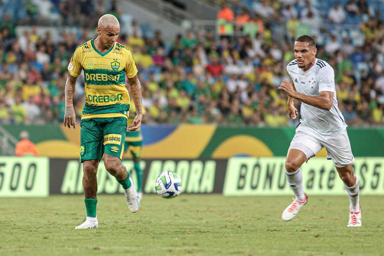 Por que o jogo entre Cuiabá x Cruzeiro, pela 26ª rodada do Brasileirão, foi  adiado?