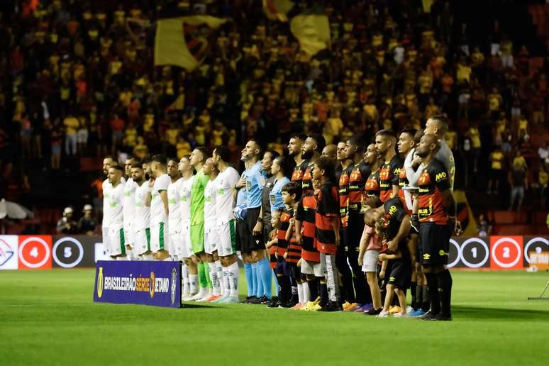 A Gazeta  Mundial e Brasileirão: Confira onde assistir aos jogos deste  domingo (07)