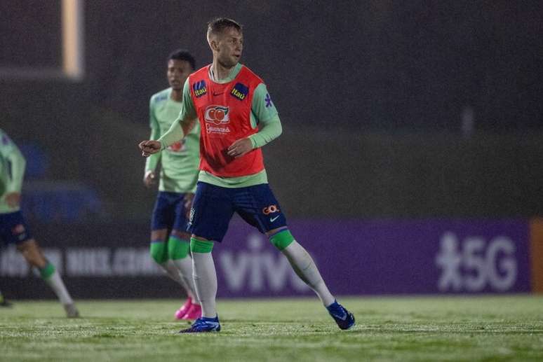 Ronald durante treino da Seleção na Granja –