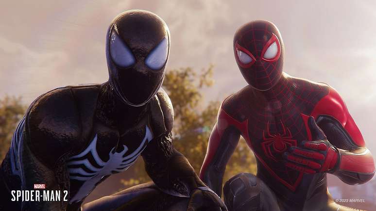 Peter Parker e Miles Morales são os personagens principais do jogo