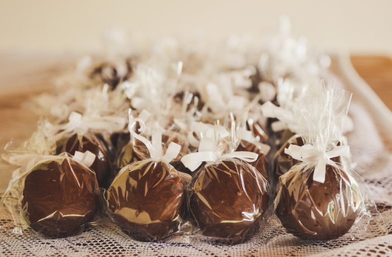 37. Decoração de Dia das Crianças: o pão de mel no saquinho pode servir de lembrancinha – Foto: Shutterstock