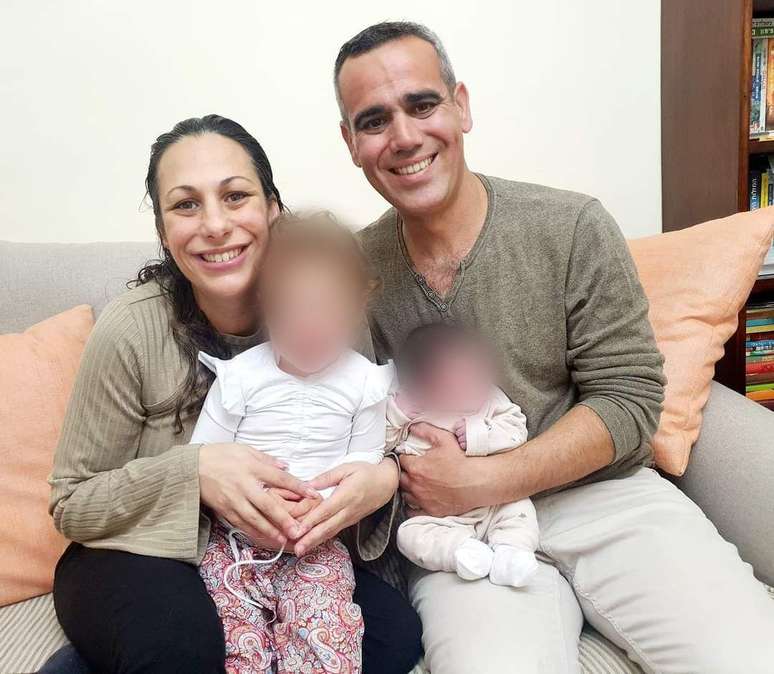 Omri Miran, de 46 anos, está desaparecido desde último sábado, quando foi levado por combatentes do Hamas