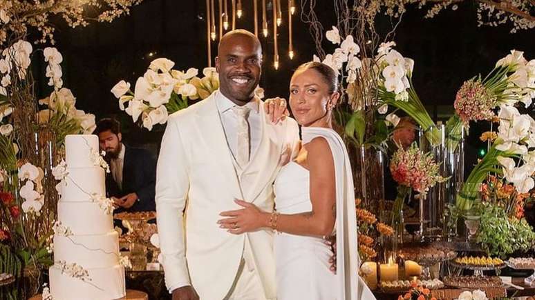Rafael Zulu shows unpublished photos of his wedding to Aline Becker