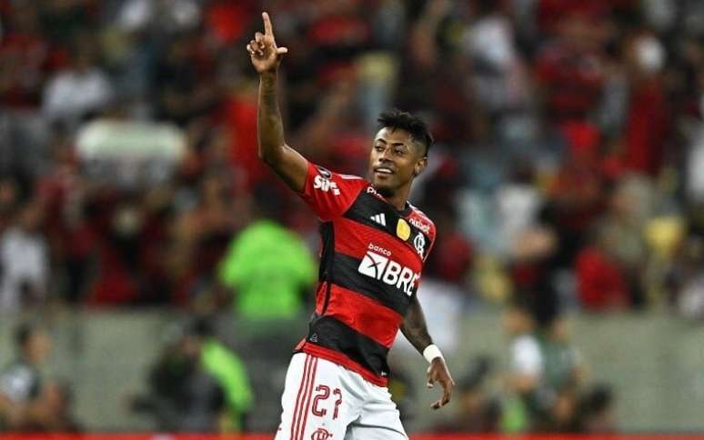 Ídolo do Flamengo aceita proposta, deixa o clube antes do Mundial