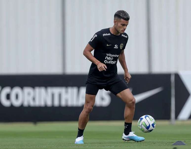 Argentinos Juniors sue Corinthians against FIFA for delay in Fausto Vera’s match