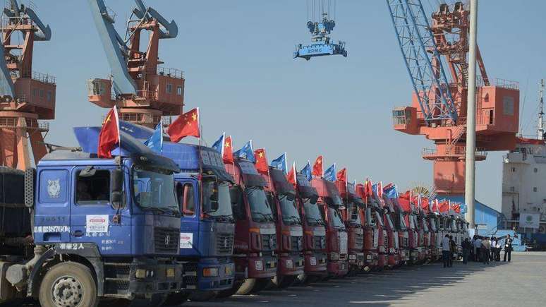 O porto de Gwadar, no Paquist&atilde;o, permite que a China evite o estreito de Malaca, na Mal&aacute;sia, para chegar at&eacute; a &Aacute;frica e o Oriente M&eacute;dio
