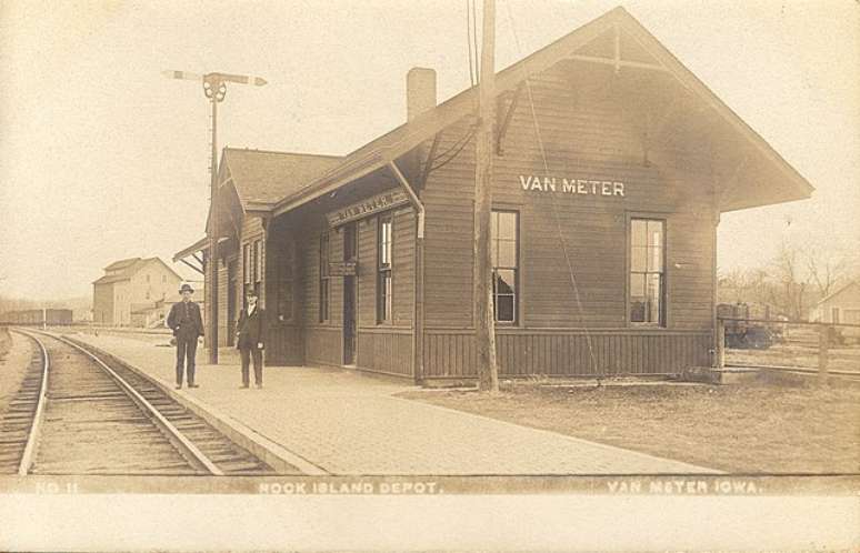 Esta&ccedil;&atilde;o de trem em Van Meter em 1907. (Fonte: WikimediaCommons/Reprodu&ccedil;&atilde;o)
