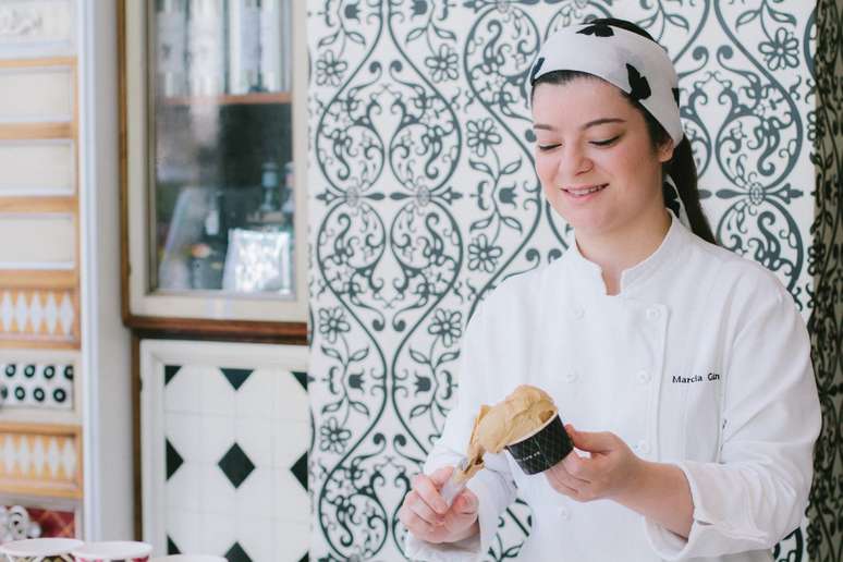 A chef gelatiere Marcia Garbin, proprietária da paulistana Gelato Boutique, fez formação na Carpigiani Gelato University, em Bolonha, e na Le Cordon Bleau, em Paris. Na Itália, ganhou prêmios como o de chef-revelação no Firenze Gelato Festival, em 2012, um dos principais do mundo do gelato. No ano seguinte, uma criação sua, a caffè-lime, uma mistura de café com raspas e suco de limão-taiti, ganhou como a melhor do evento