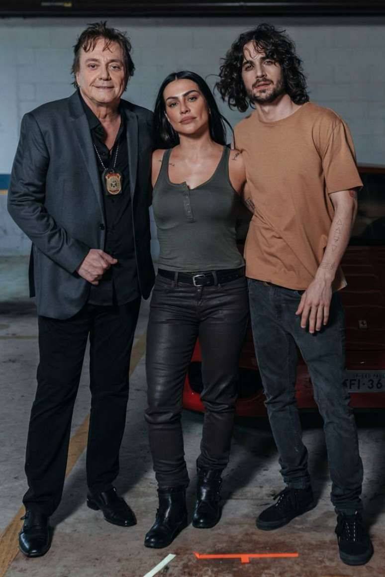 F&aacute;bio Jr. com os filhos Cleo e Fiuk.