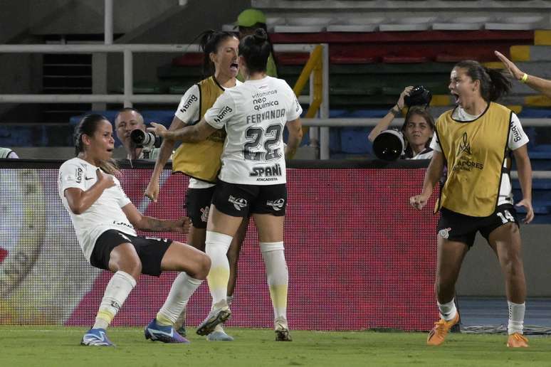 Corinthians x Internacional: jogo da Libertadores Feminina