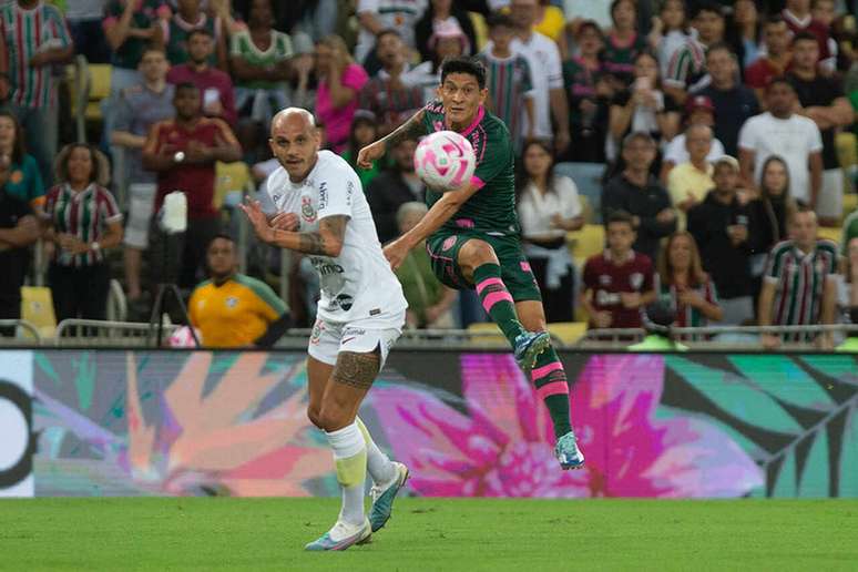 Corinthians empata com o Fluminense em jogo de 6 gols no Maracanã - AGÊNCIA  ESPORTE