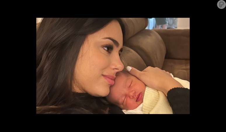 Neymar and Bruna Biancardi’s daughter receives a luxury gold bracelet 13 days after her birth.  To the details!