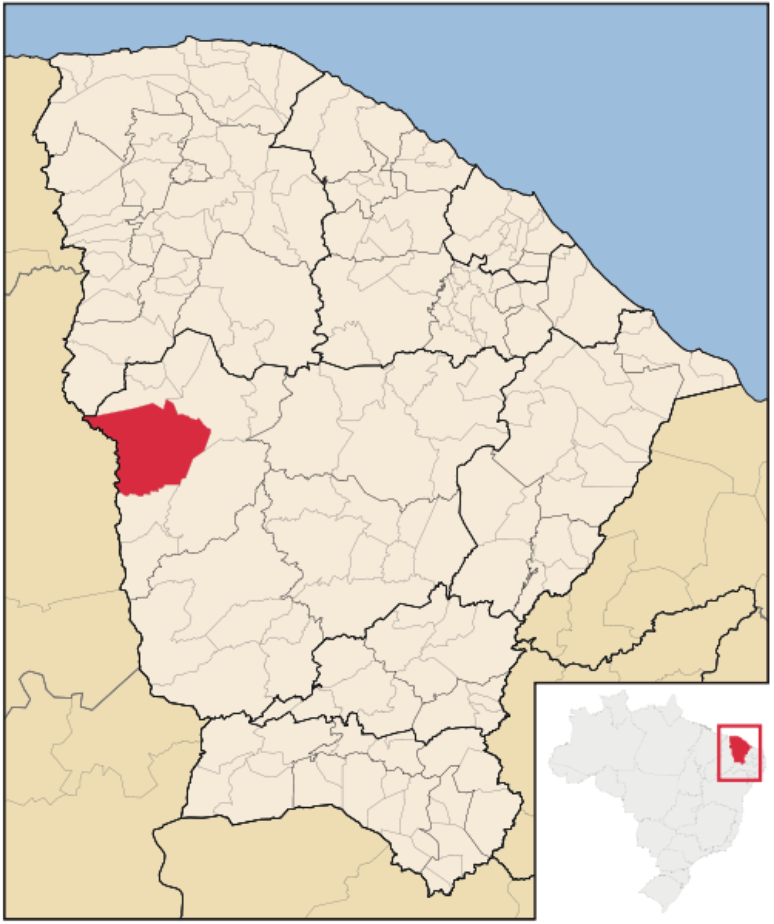 Mapa do Ceará com destaque, em vermelho, para a cidade de Crateús, na divisa com Piauí