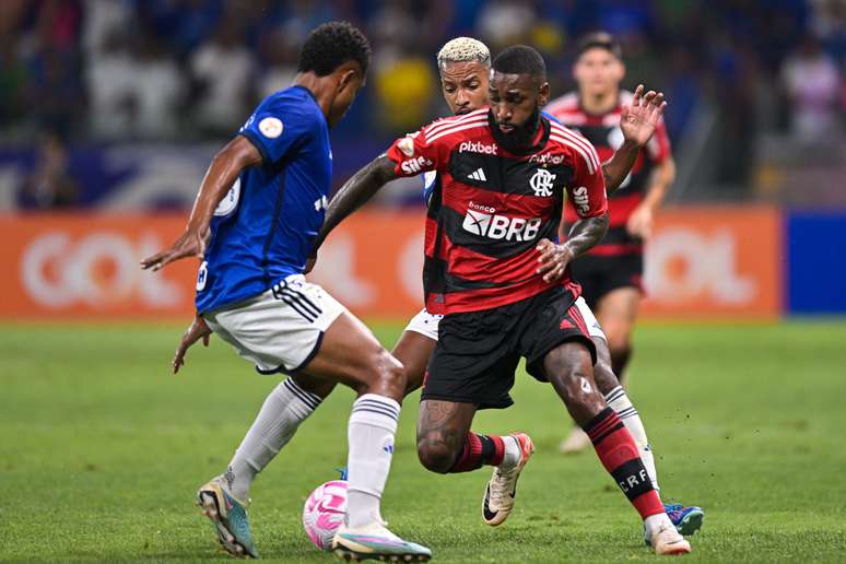 Flamengo 1 x 1 Cruzeiro  Campeonato Brasileiro: melhores momentos