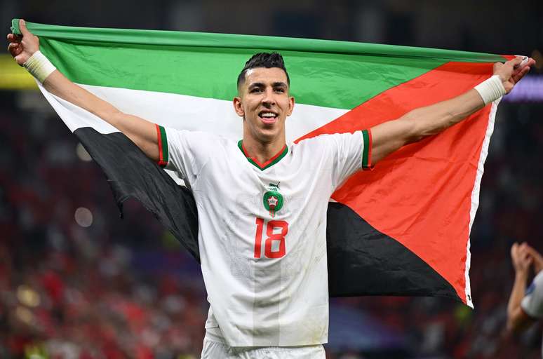 Na última Copa, jogadores de Marrocos exibiram bandeiras da Palestina