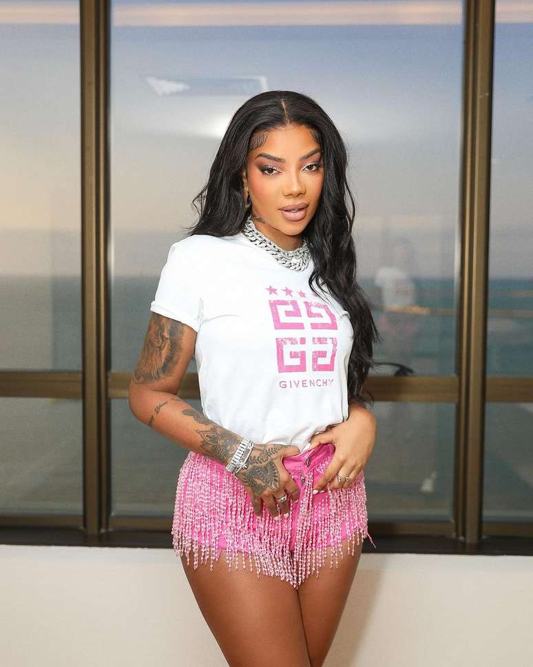 Ludmilla will make a special appearance at the Interlagos GP, in Sao Paulo, you understand