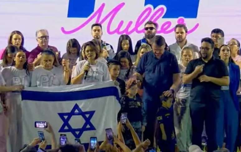 Michelle Bolsonaro fez oração por Israel