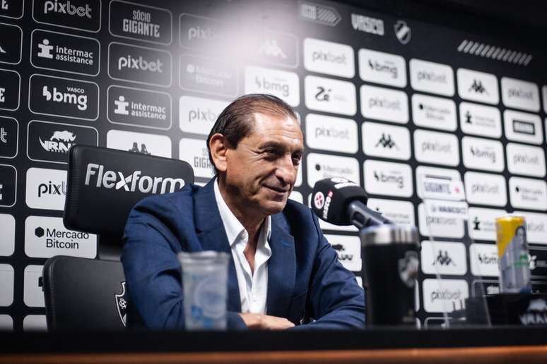 Ram&oacute;n D&iacute;az elogiou Tite e cr&ecirc; em grande jogo neste domingo &ndash; Fotos: Leandro Amorim/Vasco