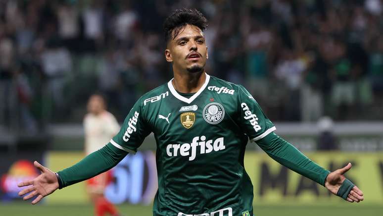 Palmeiras: Gabriel Menino passa por cirurgia e só volta a jogar em 2024