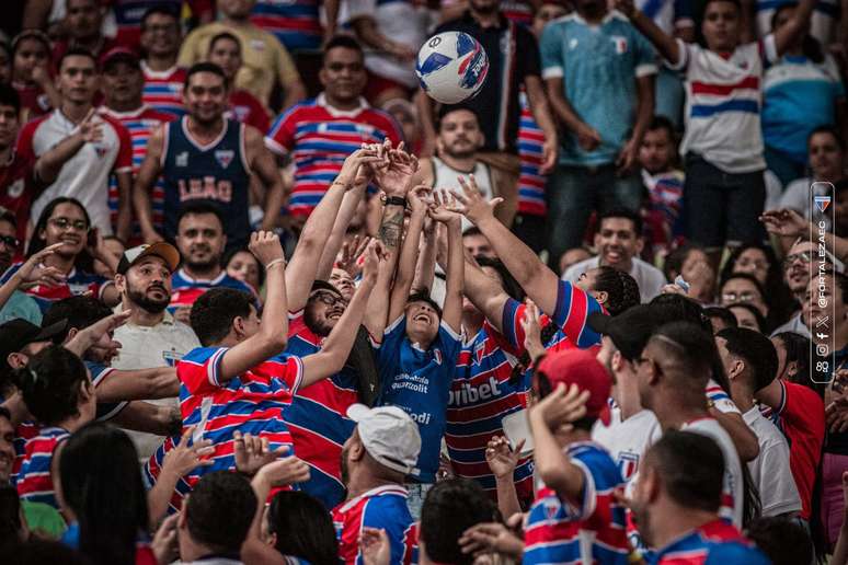 Torcida do Fortaleza faz grande mobilização e esgota os ingressos para final da Copa Sul-Americana. (João Moura/FEC)