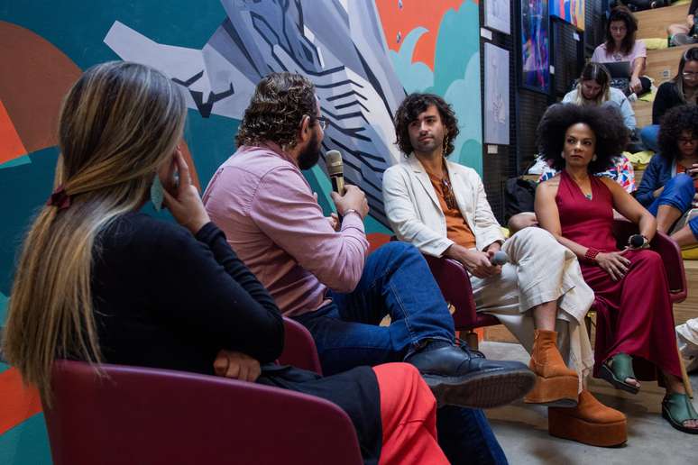 Maratona do Orgulho #Antirracista busca n&atilde;o apenas educar, mas tamb&eacute;m inspirar a&ccedil;&atilde;o real na luta antirracista