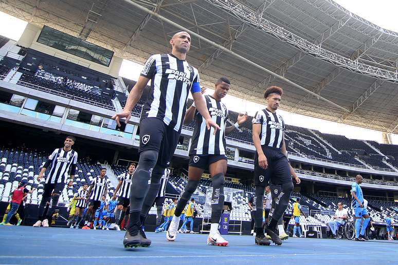 Brasileirão: por que jogo adiado do Botafogo contra o Athletico-PR será sem  torcida?