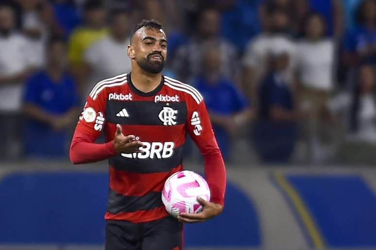 Fabricio Bruno é um dos destaques do Flamengo na temporada, porém está fora do confronto com o Grêmio nesta quarta-feira – Marcelo Cortes / CRF