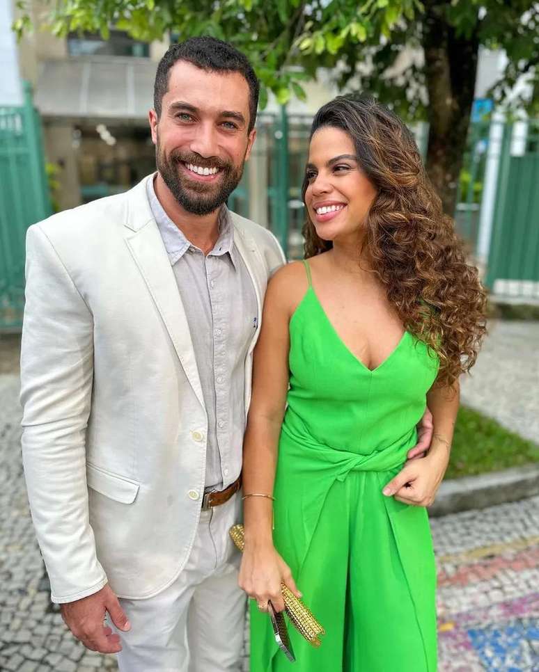 Ricardo Vianna and Clara Buarque (Playback/Instagram) Ricardo Vianna and Clara Buarque (Playback/Instagram)