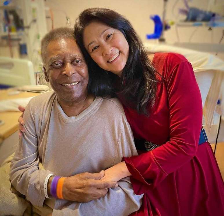 M&aacute;rcia Aoki &eacute; a vi&uacute;va do Rei Pel&eacute;, que faleceu em 29 de dezembro de 2022.