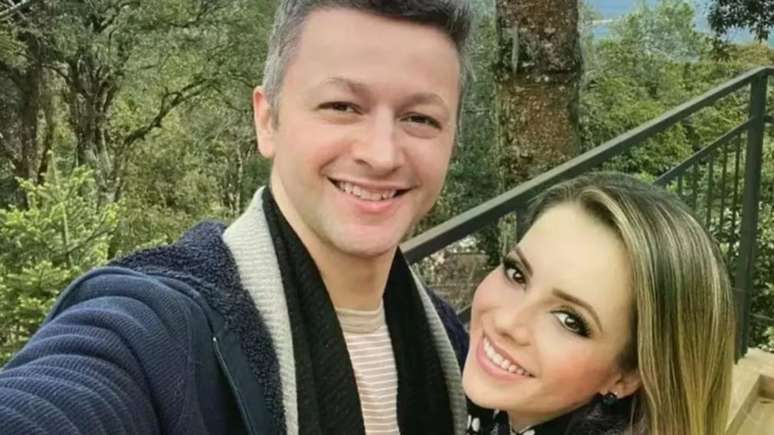 Will they get back together?  Psychic predicts the future of Sandy and Lucas Lima