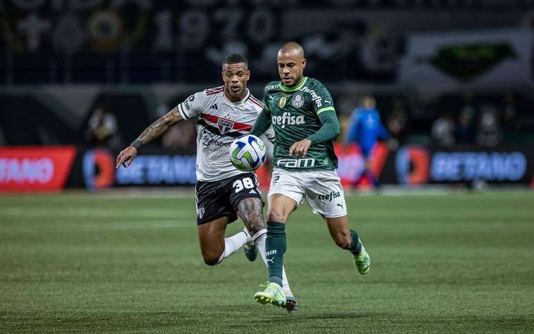 Jogos de futebol hoje, sábado, 25; onde assistir ao vivo e horário