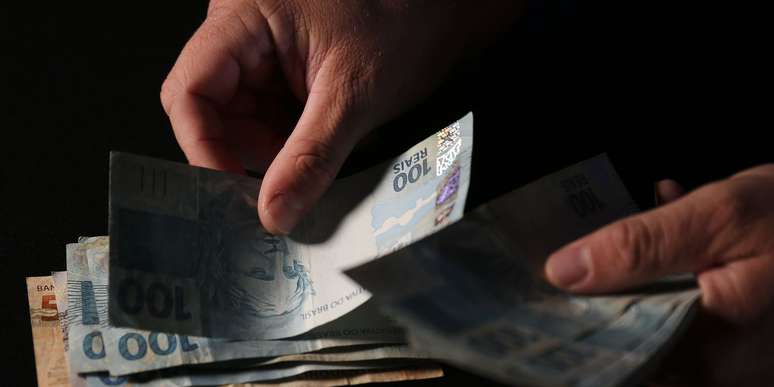 Pagamento da gratifica&ccedil;&atilde;o pode ser feito em parcela &uacute;nica, mas tamb&eacute;m pode ser dividido em duas parcelas.