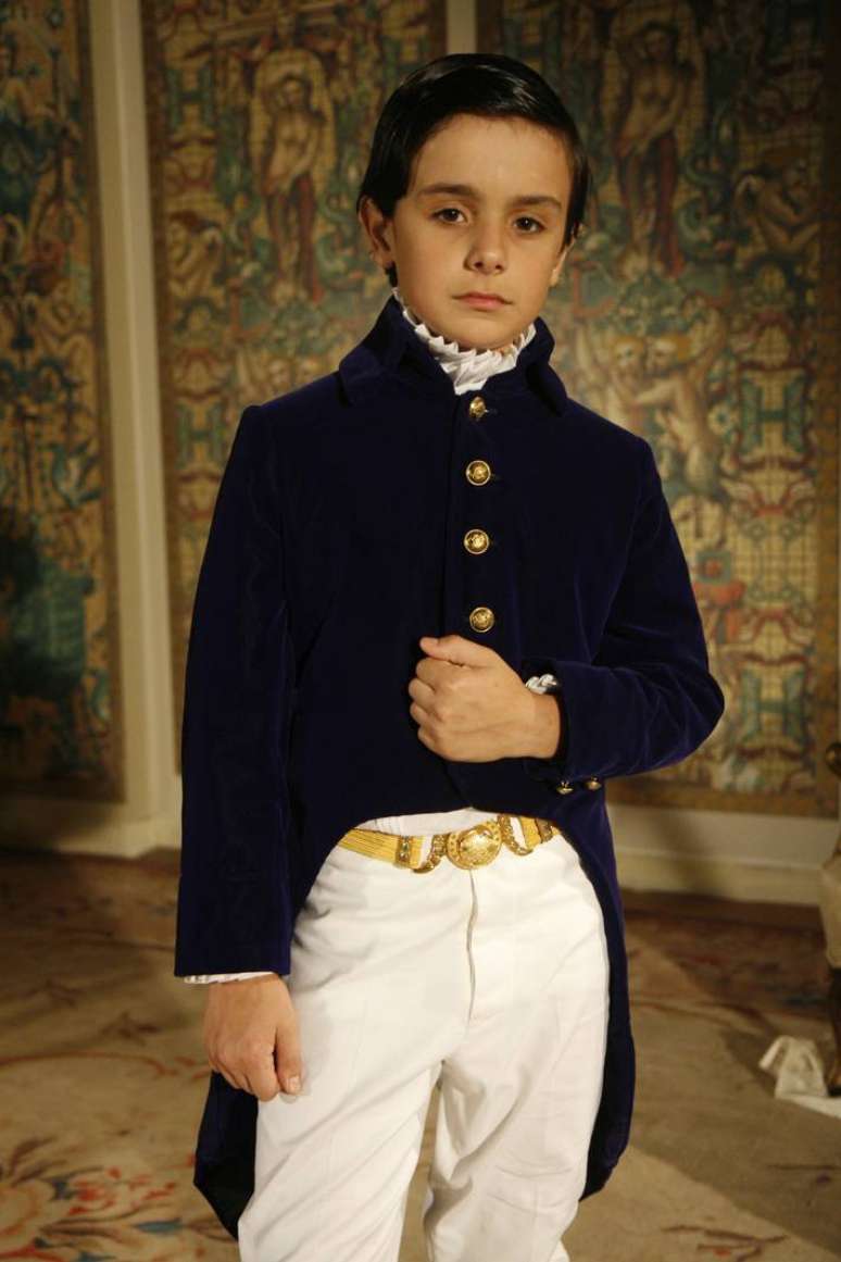 Guillermo Hundadze played Dom Pedro II as a child in the special O Natal do Menino Imperador (2008), on TV Globo.