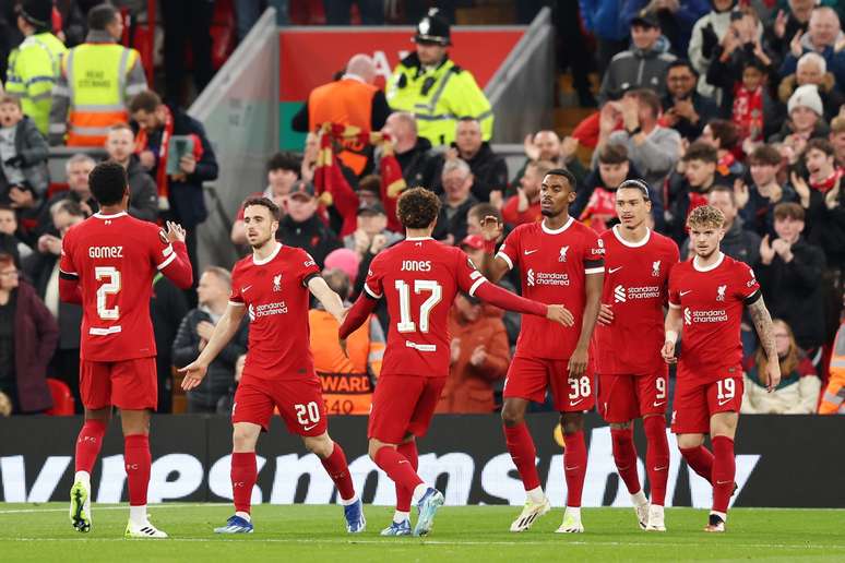 Liverpool goleou o Toulouse em Anfield (Matt McNulty/Getty Images)