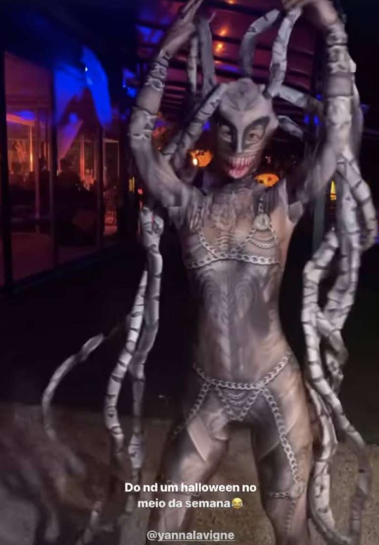 Yanna Lavigne Yanna Lavigne