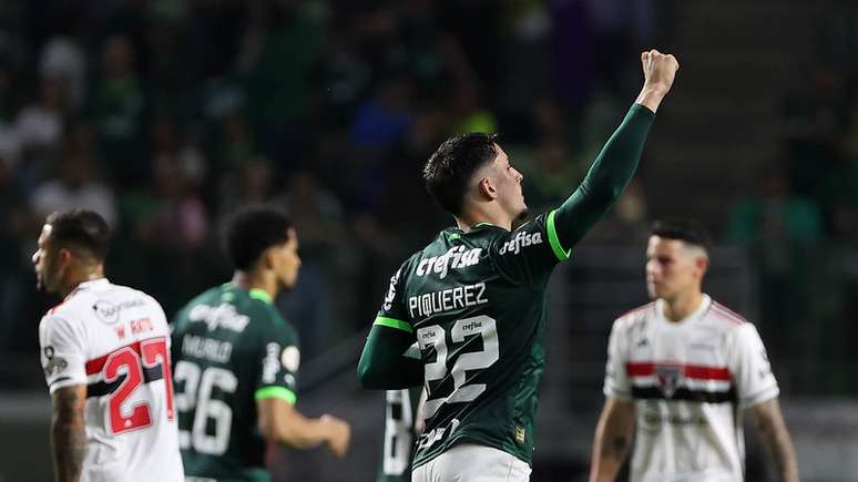 Piquerez comemora seu primeiro gol na noite contra o São Paulo –