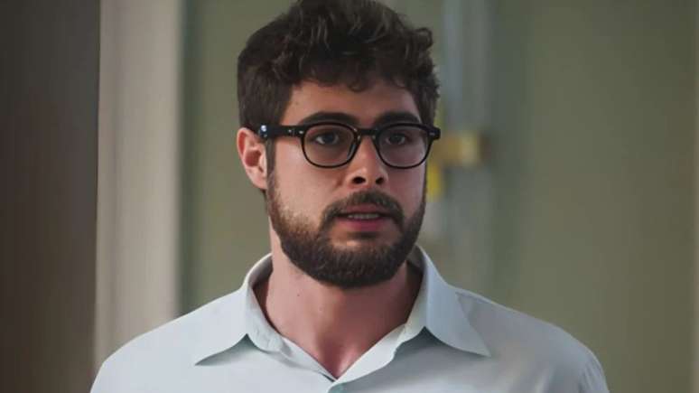 Hélio (Rafa Vitti) em 'Terra e Paixão'. Reprodução/Globo