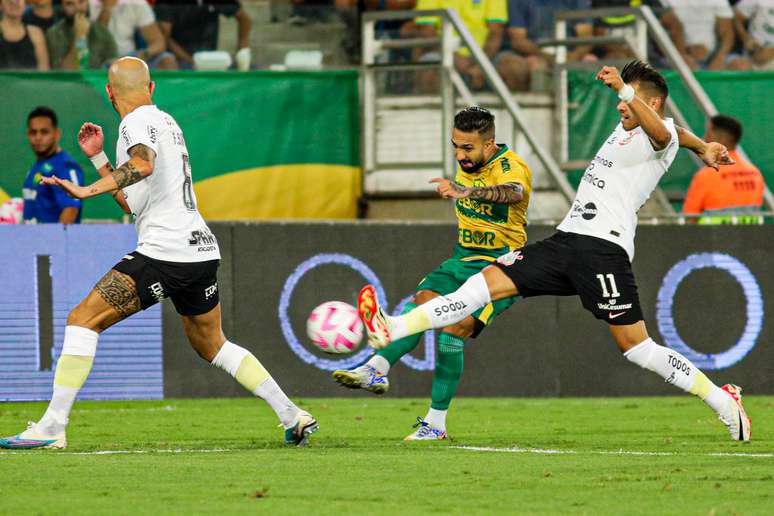 Corinthians fica no empate em 1 a 1 com o Cuiabá, pelo Brasileirão 2023