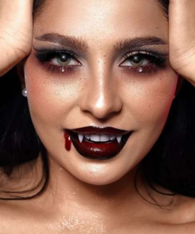 Maquiagem de Halloween: dicas para fazer uma make assustadora