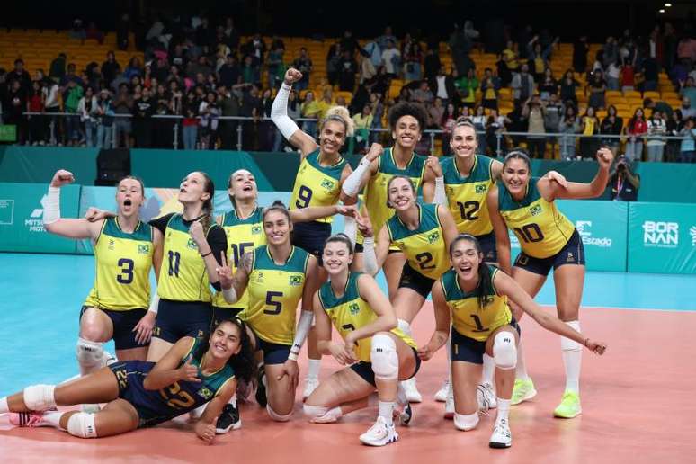 Brasil ficou com a prata no vôlei feminino no Pan 2023