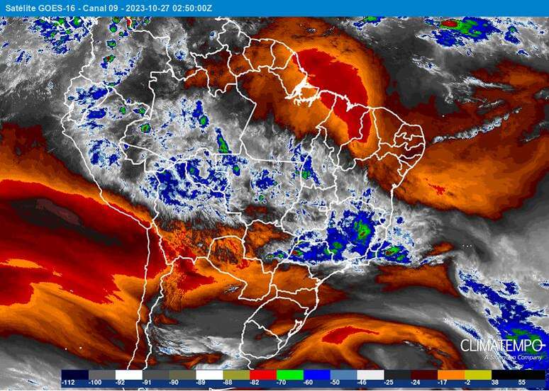 Lots of humidity and risk of heavy rain in Brazil