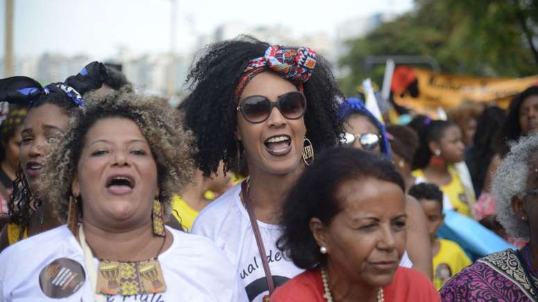 De acordo com o IBGE, 56% dos brasileiros se reconhecem como negros