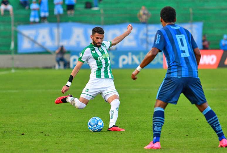 Juventude ligou o sinal de alerta depois de tr&ecirc;s empates seguidos e tenta voltar a vencer contra o l&iacute;der da competi&ccedil;&atilde;o &ndash; Arthur Dallegrave/ECJuventude